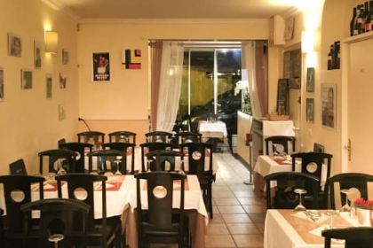 La Locandina di Napoli