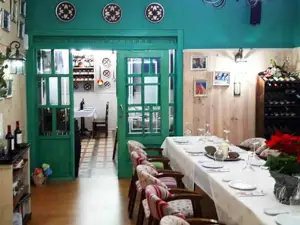 Casa Mou