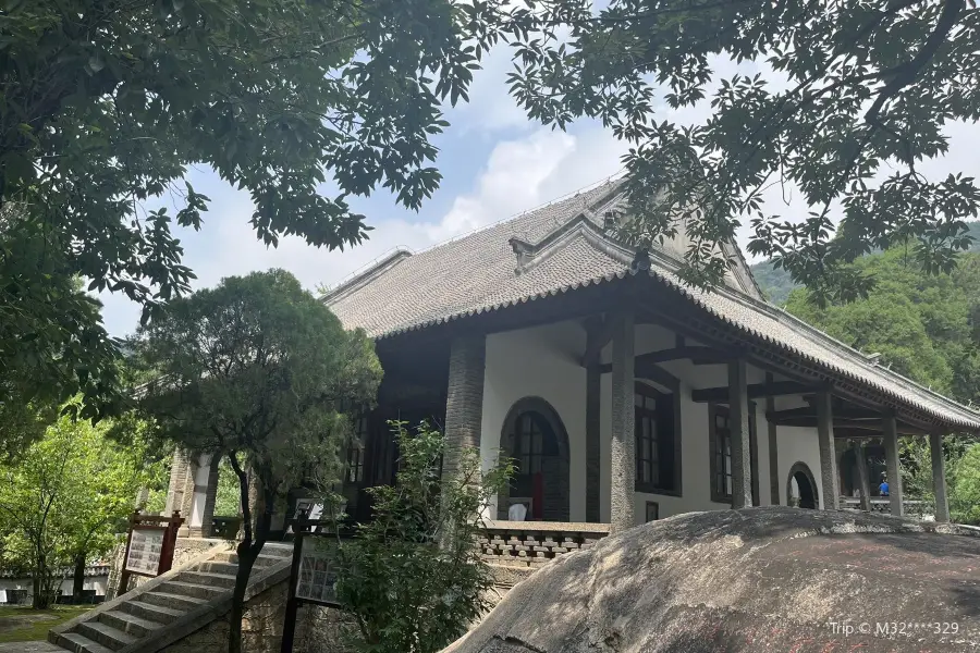 Fengyuxiangtai Mountain Memorial Hall