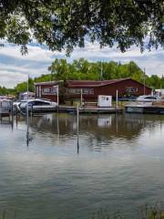 Fish Springs Marina