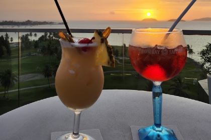 ZING Sunset Bar