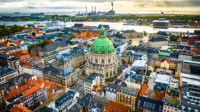 Hotels near Frederik's Church