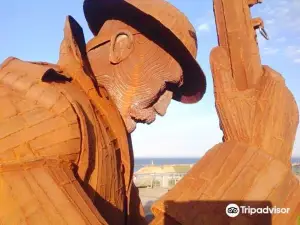 Tommy World War One Soldier Sculpture - Eleven 'O' One