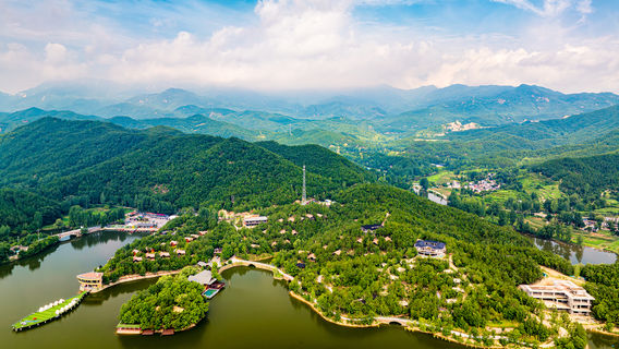 Nanyang Wuduo (Five) Mountain Scenic Area