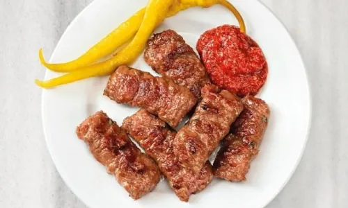 Tarihi Sultanahmet Koftecisi Selim Usta
