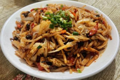 MAO YUAN DENG ZHAN GUO SHANG RAO DIAN