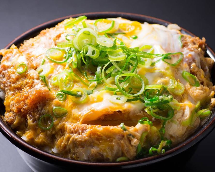 Katsudon Yoshibei Sannomiya Honten (Sannomiya, Kobe) - Restaurant