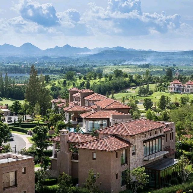 Toscana Valley Town Square