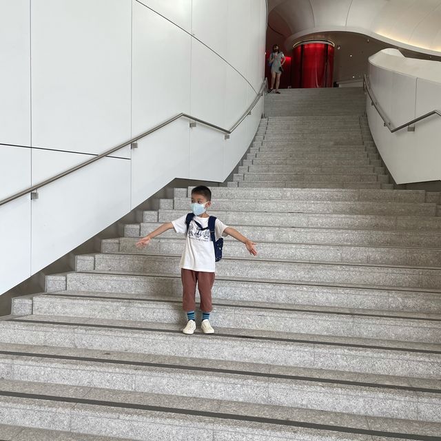 【 熱到溶的戲曲中心 】