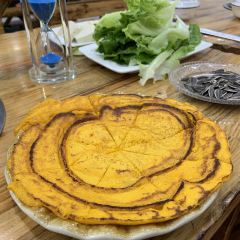 阿妈野生菌土鸡腊排骨·蒸汽石锅鱼 User Photo
