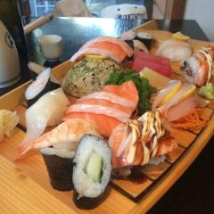 Hikari Sushi Bar User Photo
