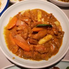 E NIANG CHUN BING User Photo