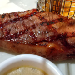 Grill Steak Seafood on Hardware Lane 여행 사진