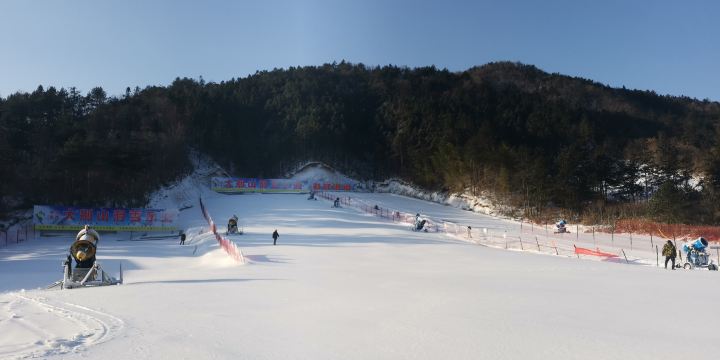 Dabie Mountain Ski Resort