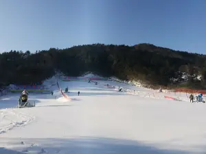 Dabie Mountain Ski Resort