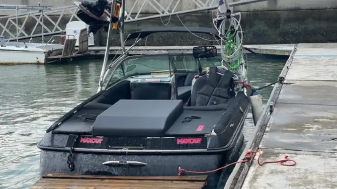 Maxout Hydrosports Pte Ltd | Boat Dealership & Water Sports Coach