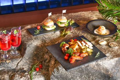 那云温泉度假村悬崖上的天空之城·火锅西餐厅