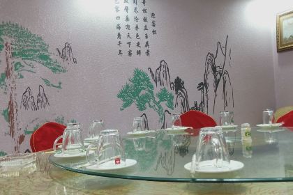 巩留县玉苏富休闲农庄