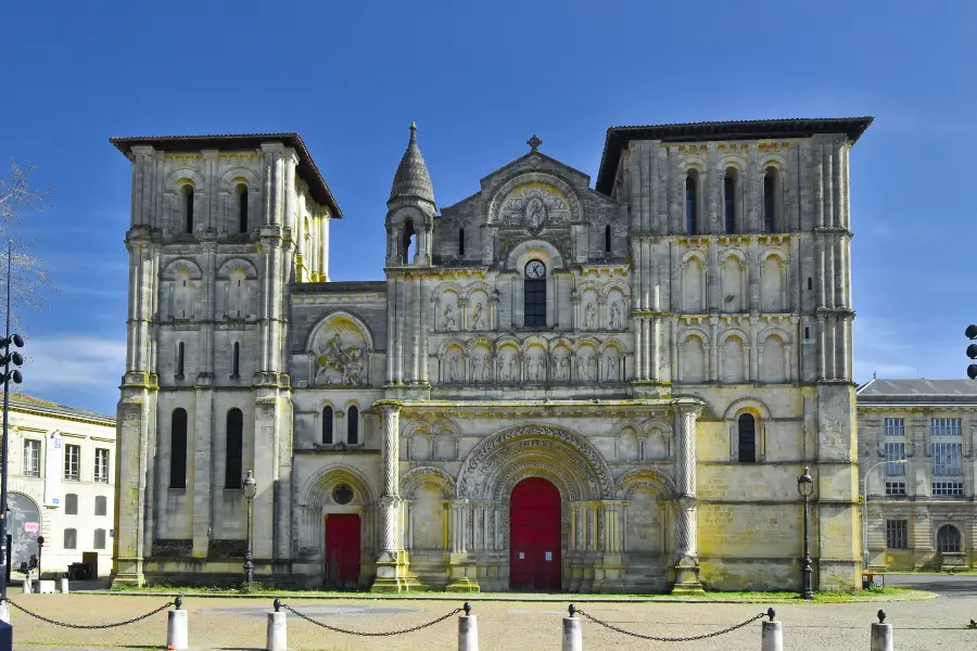 Iglesia de la Santa Cruz de Burdeos