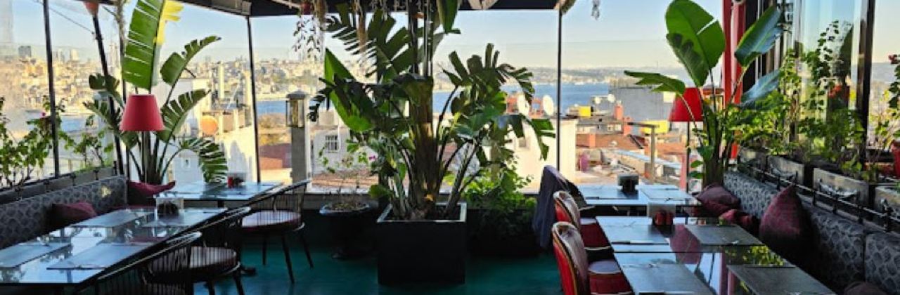 Roof Mezze 360 Restaurant