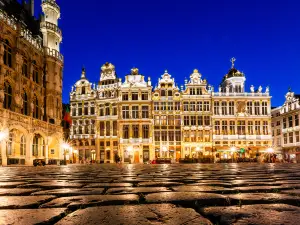 Attrazioni del Giro Notturno a Belgio: le opzioni più popolari