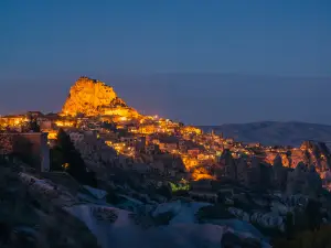 內夫謝希爾中心區熱門夜間人氣景點