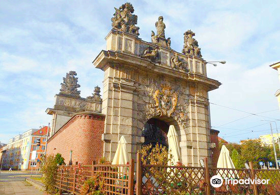 Harbor Gate