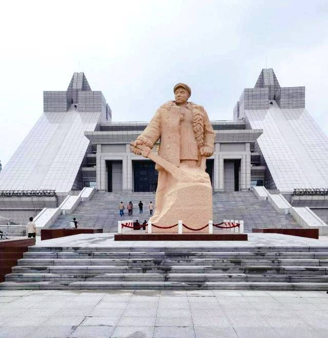 Memorial Museum for "Iron Man" Wang of Daqing