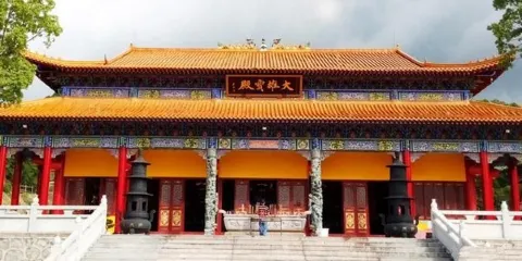 清泉古寺-大雄寶殿