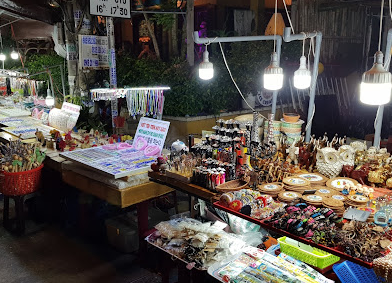 Hội An Night Market