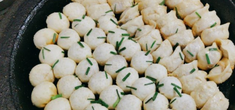 Xiao Yan Pan·FRIED BUNS