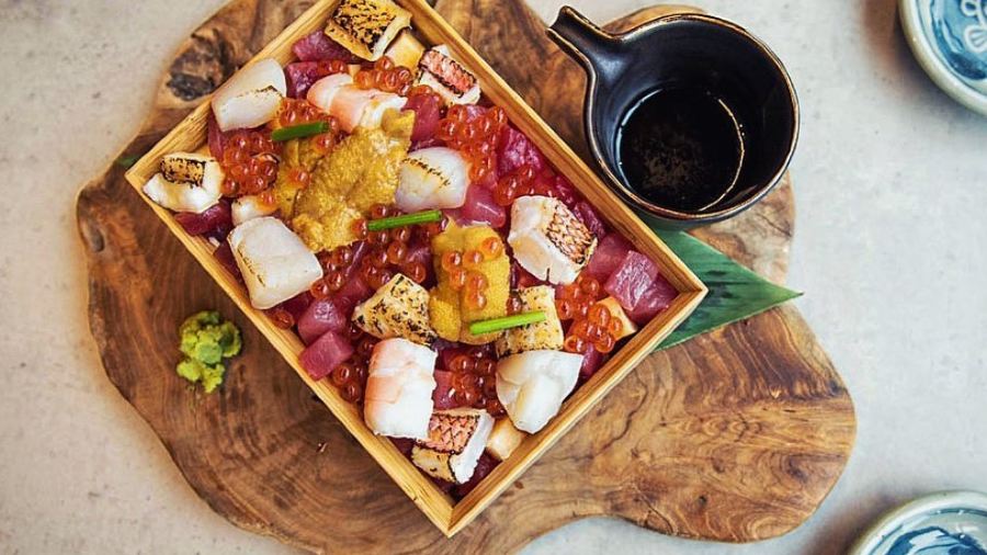 Machi Restaurant and Bar