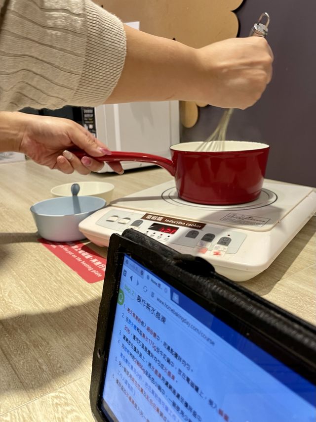 DIY 蛋糕烘培體驗 DIY 蛋糕烘培體驗