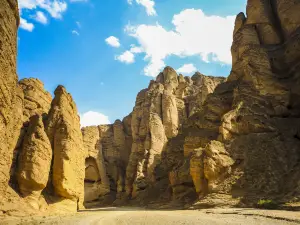 Yellow River Stone Forest