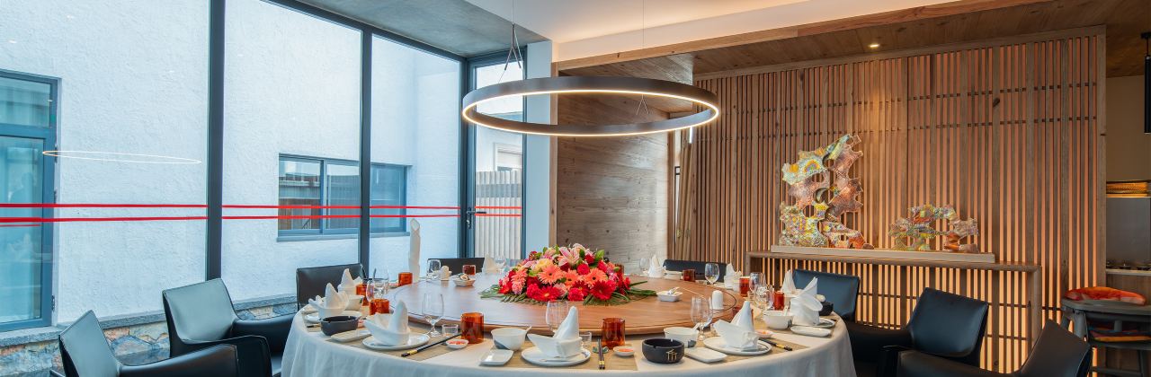 牟定览云酒店餐厅