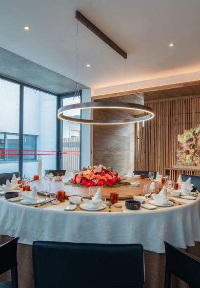 牟定览云酒店餐厅