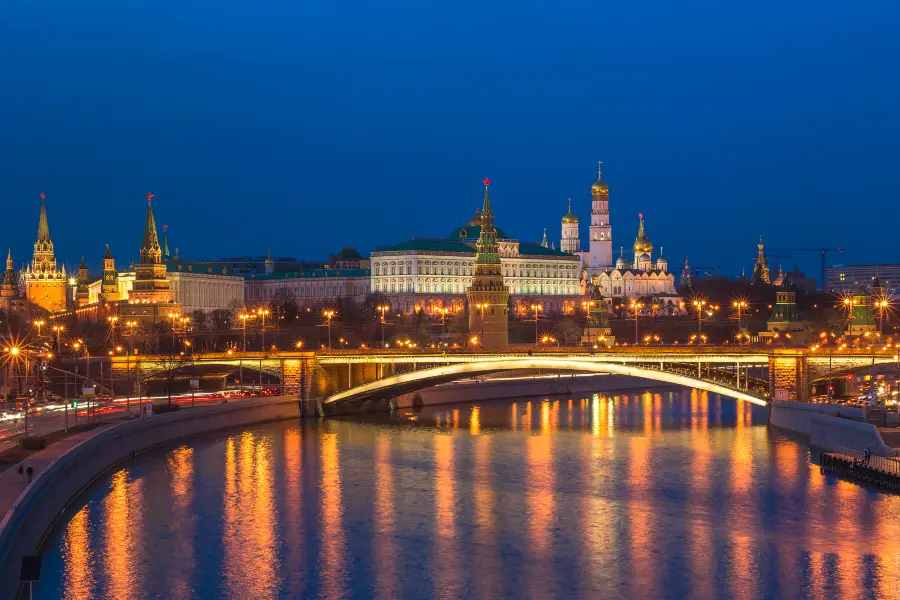 Bolshoy Moskvoretsky Bridge