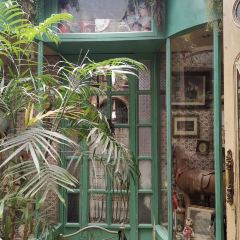 Le Petite Fontaine User Photo