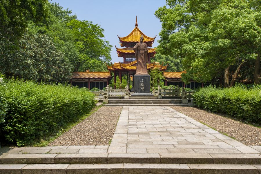 屈子文化園