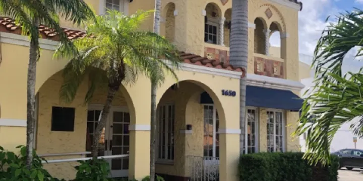 荷里活藝術文化中心