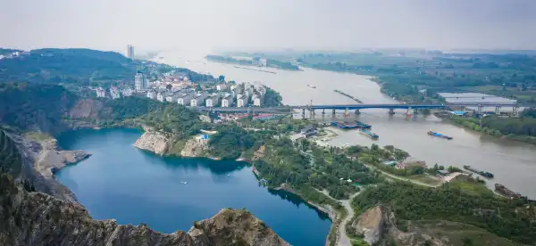 Hotels in Xuyi County