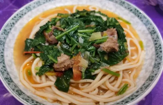 莎車縣木卡姆故鄉餐廳