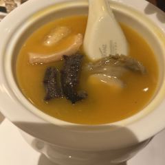 YI LONG COURT ảnh của người dùng