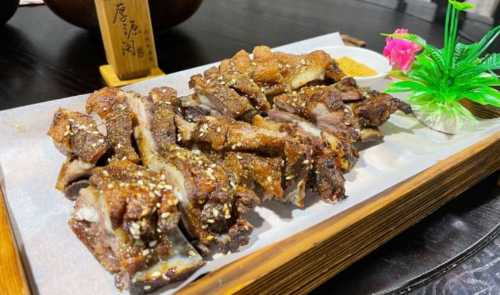 hou yuan ge geng du ren jia · bai nian ting yuan chuan tong yue cai