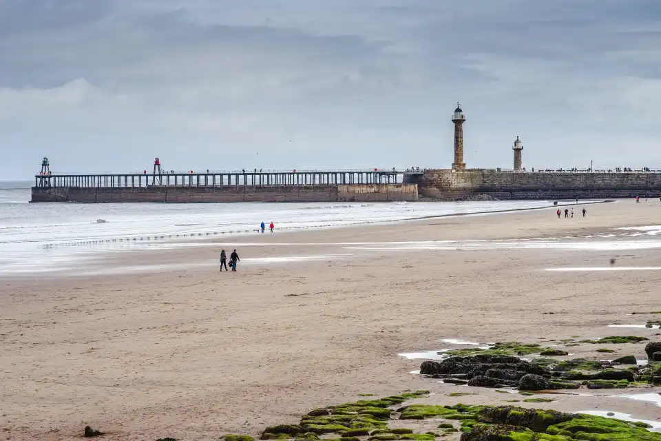 4_Whitby Beach