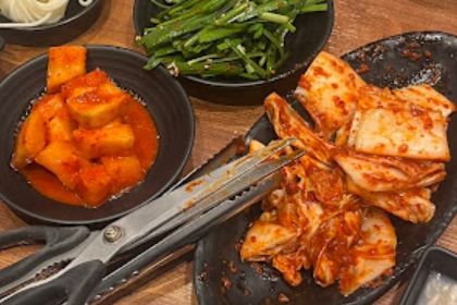 Daegeon Myeongga Dwaeji-gukbap