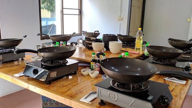 Akha Kitchen Thai Cooking Class