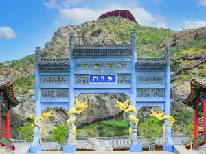 Longmen High-altitude Glass Observation Deck