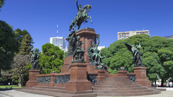 Plaza General San Martín