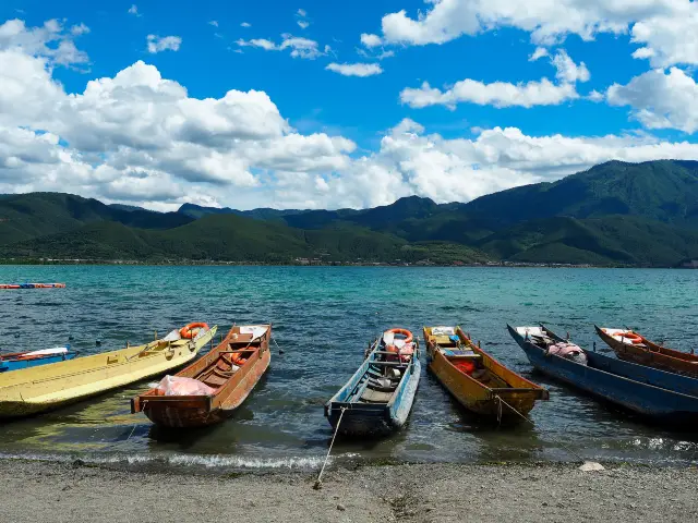 Lugu Lake Zhucao (Pig Trough) Boat Experience